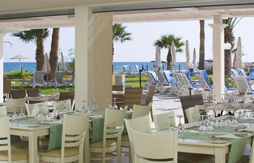 Golden Bay Beach 5*-9