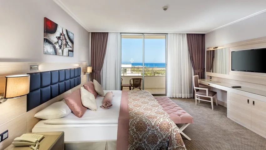 Miracle Resort 5*-18