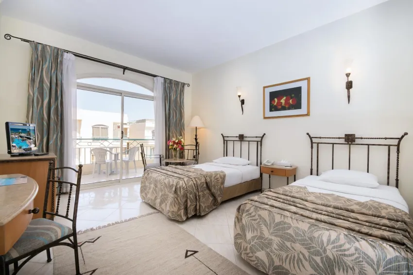 Bella Vista Hotel & Resort 4*-2
