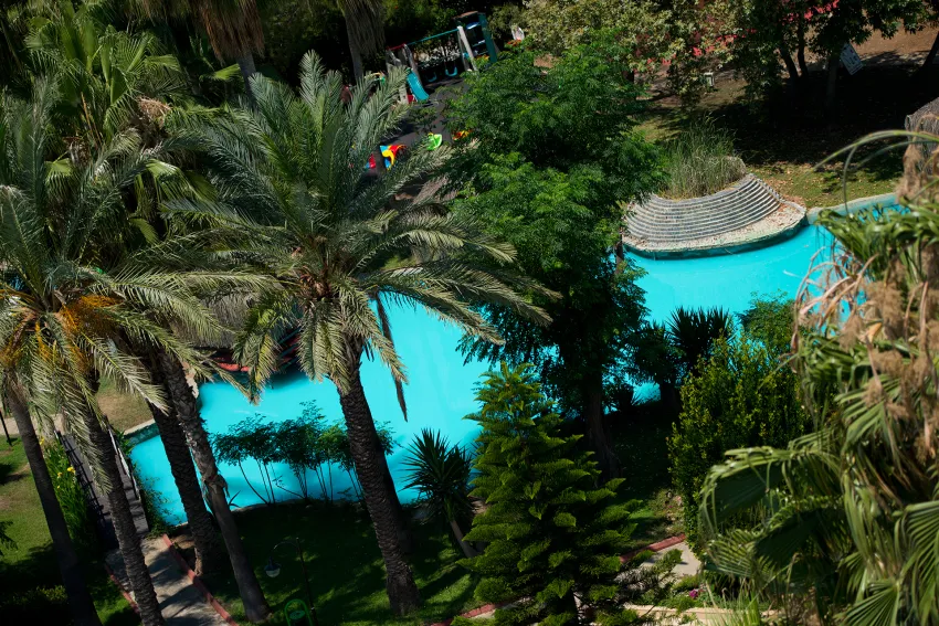 Q AVENTURA PARK HOTEL  5*-9