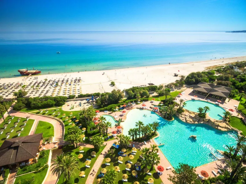 Sahara Beach & Aqua Park 3*-1