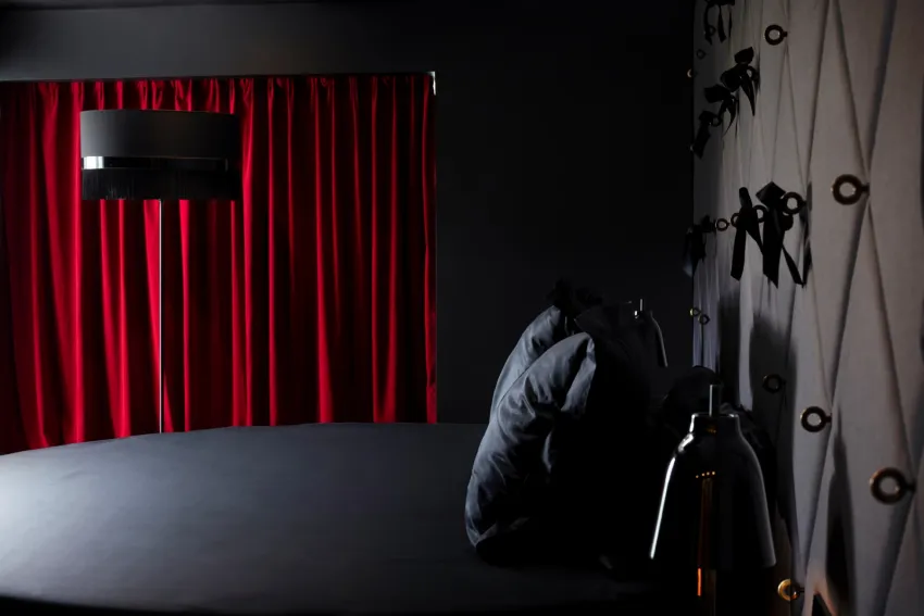 The Donna Portals 5*-48