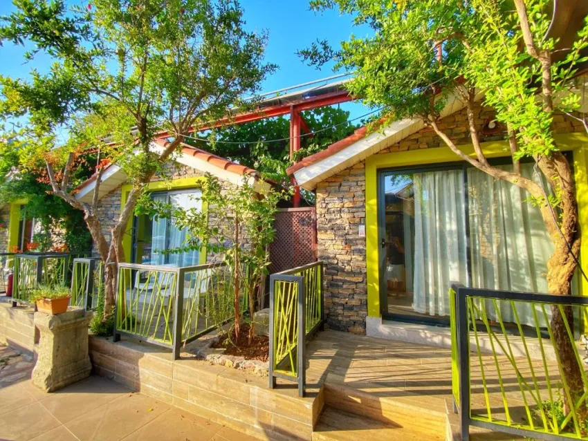 Leda Beach Hotel 3*-5