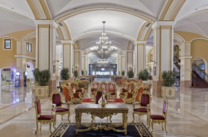 Kremlin Palace Hotel 5*-8