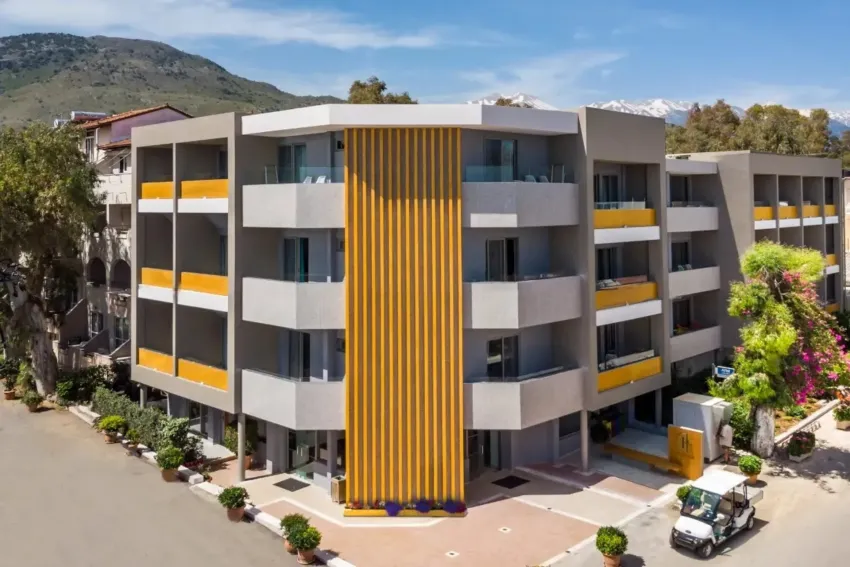 Corissia Beach Hotel 3*-1