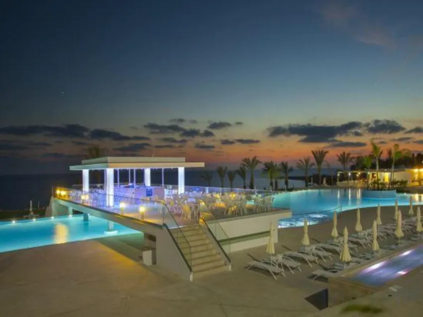Sunrise Gardens 4*-16
