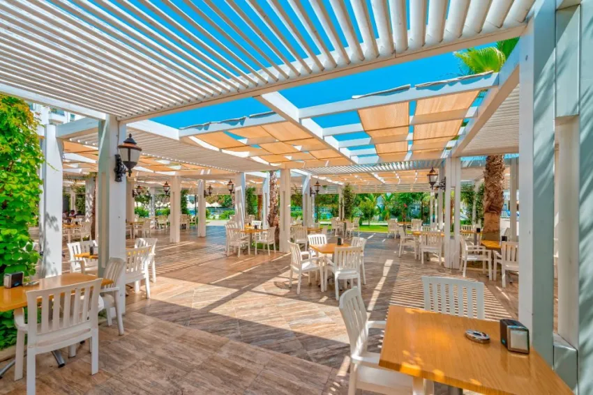 SERENIS HOTEL  5*-23