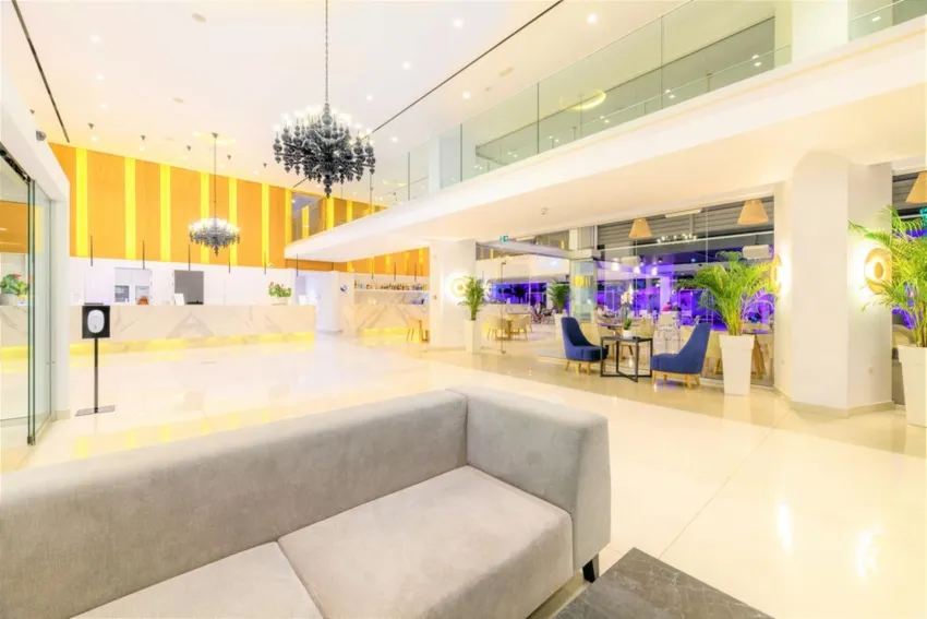 Tasia Maris Seasons Adults Only 4*-18