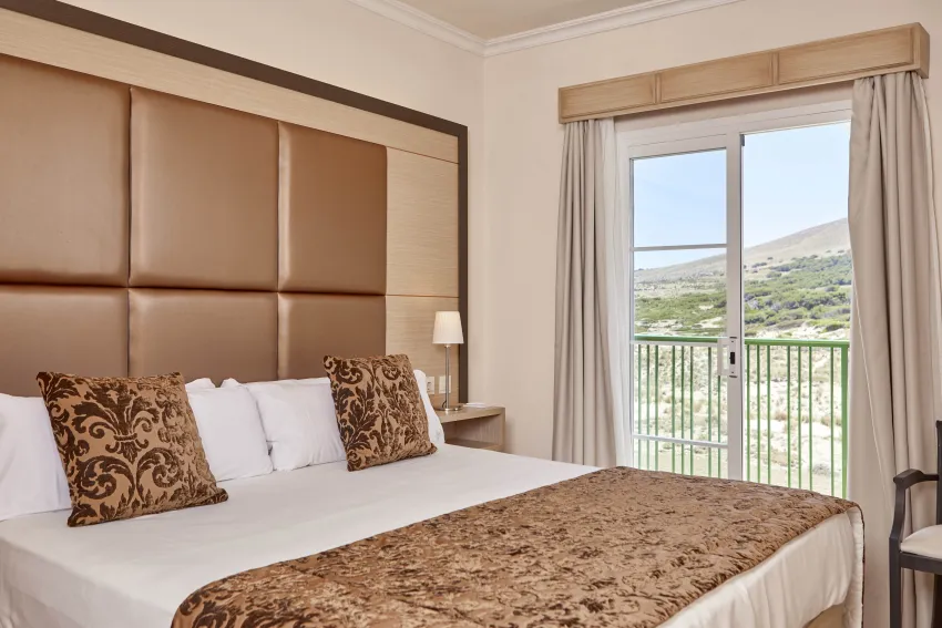 Zafiro Cala Mesquida 4*-185