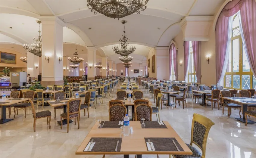 KREMLIN PALACE HOTEL  5*-35
