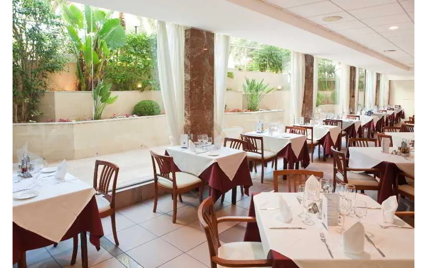 Cosmopolitan Hotel 4*-51