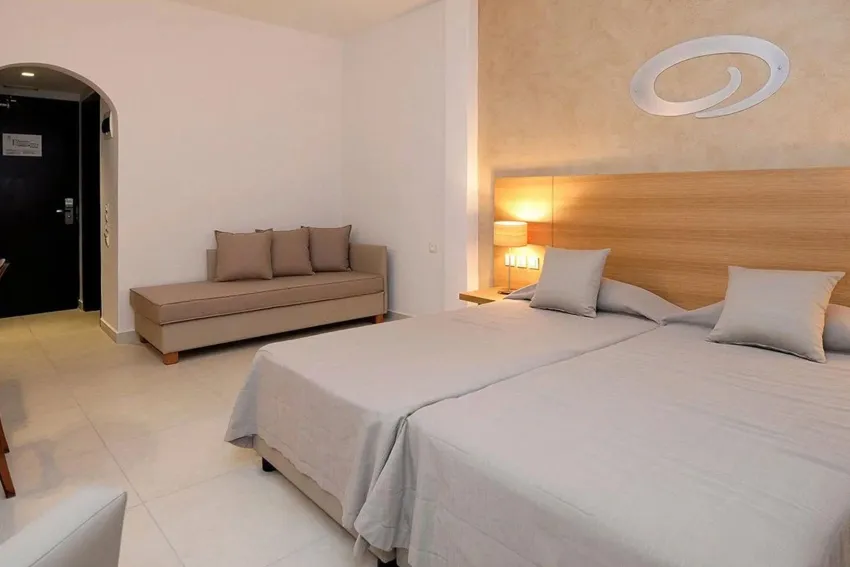 Golden Beach Hers 4*-5