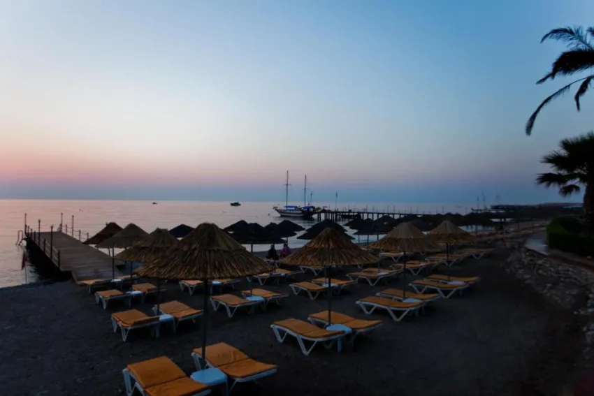 CHAMPION HOLIDAY VILLAGE  5*-7