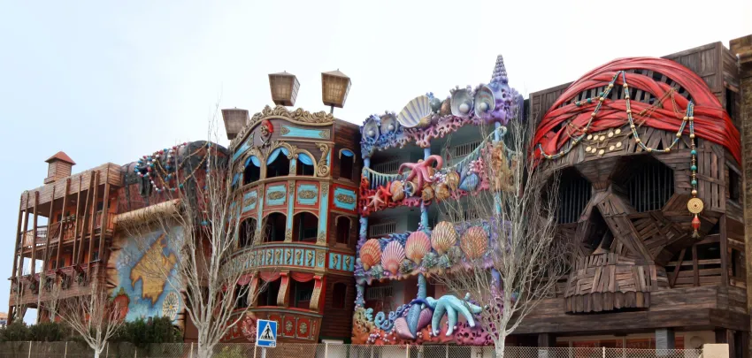 Pirates Village Apartments -21