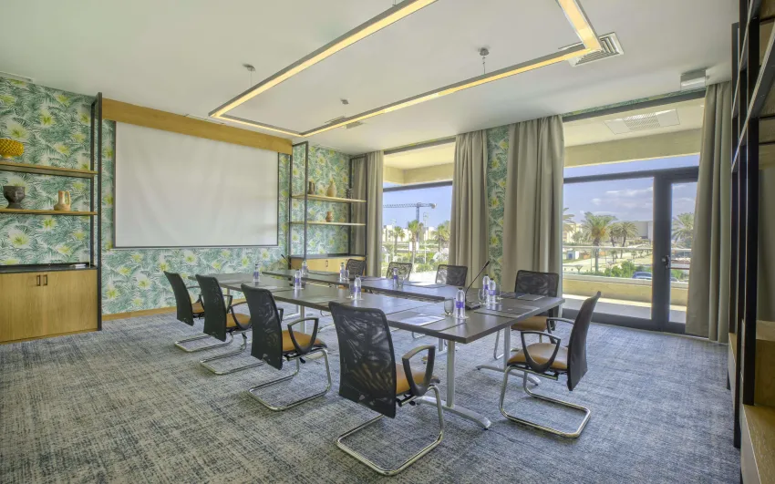 Hilton Skanes Monastir Beach Resort 5*-225