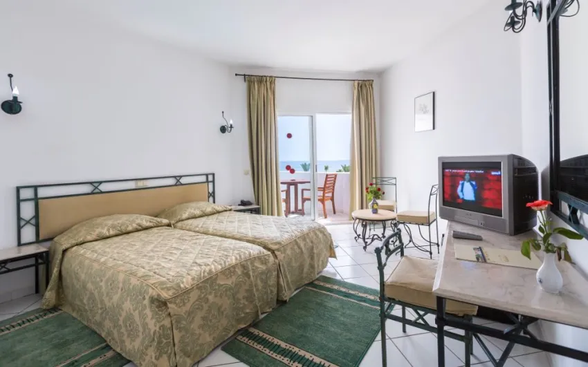 EL MOURADI SKANES  4*-13