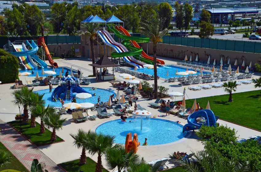 Royal Garden Beach Hotel 5*-5