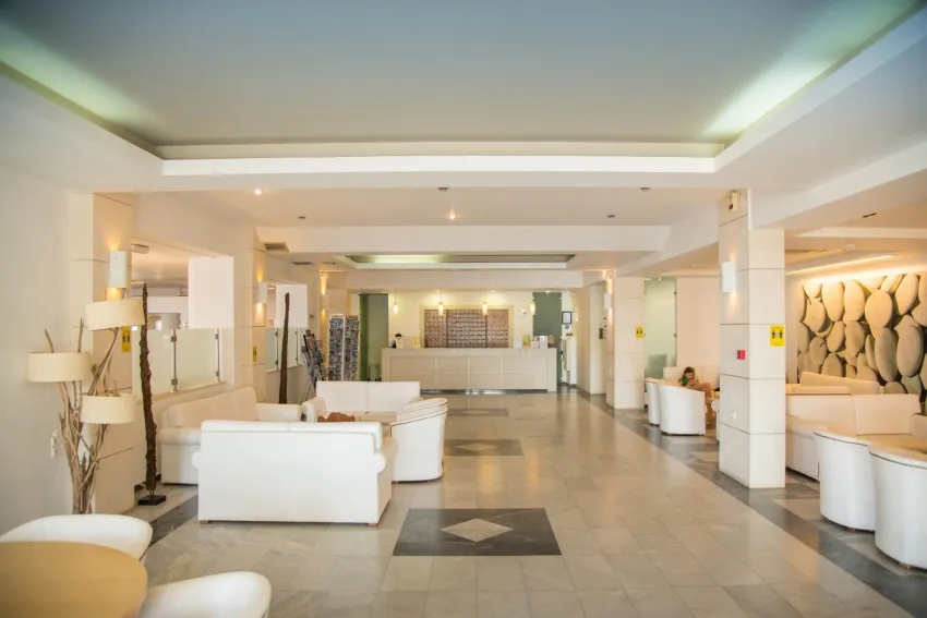 Semiramis Village Hotel 4*-4