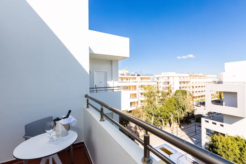 Atrium Ambiance Hotel 4*-178