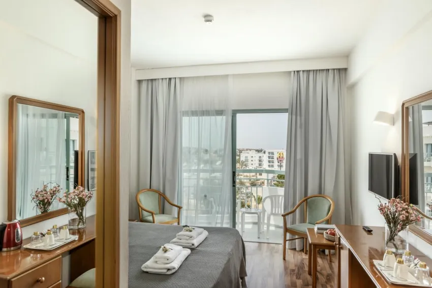 Antigoni Hotel 3*-23