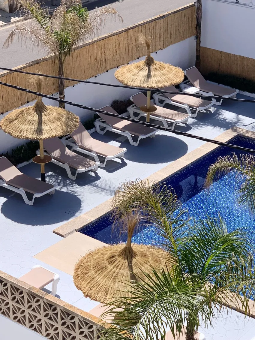 Chevy Hotel & Suites 3*-29