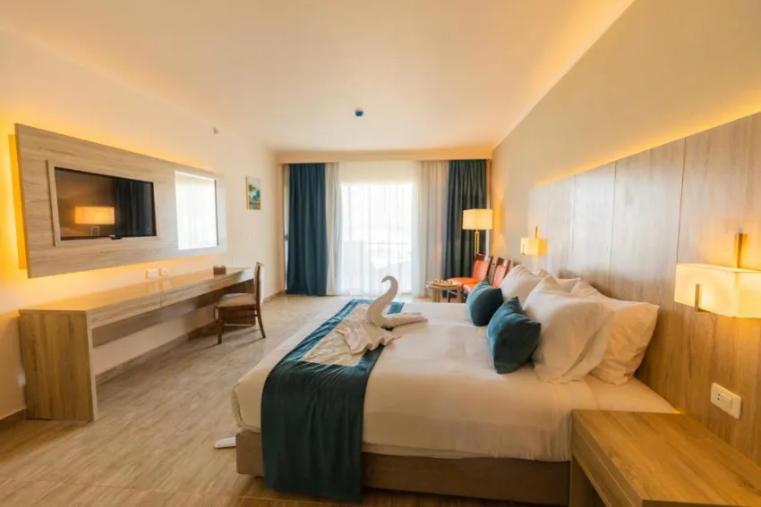 Seven Seas Jolie Bay 5*-6