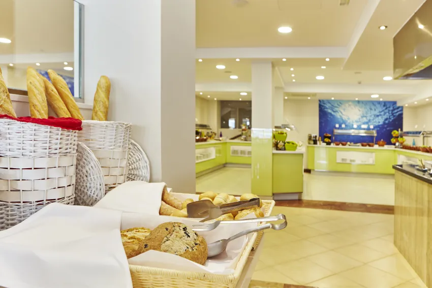 Universal Hotel Marques 4*-54