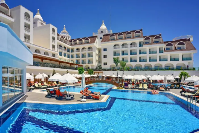 Side Crown Serenity 5* - Side - Turcia