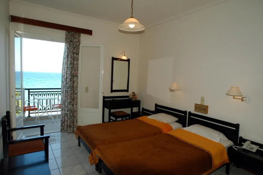 Chryssi Akti Hotel 3*-3