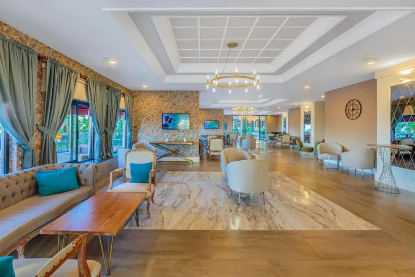 JUSTINIANO CLUB PARK CONTI  5*-8