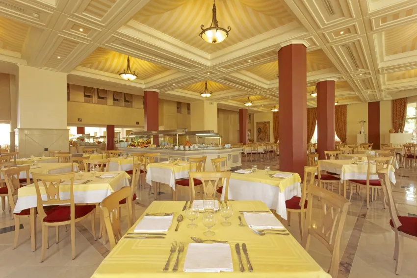 Iberostar Waves Averroes 4*-5