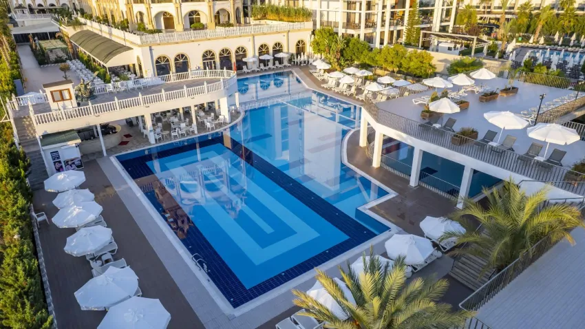 Jadore Deluxe Hotel & Spa 5*-7