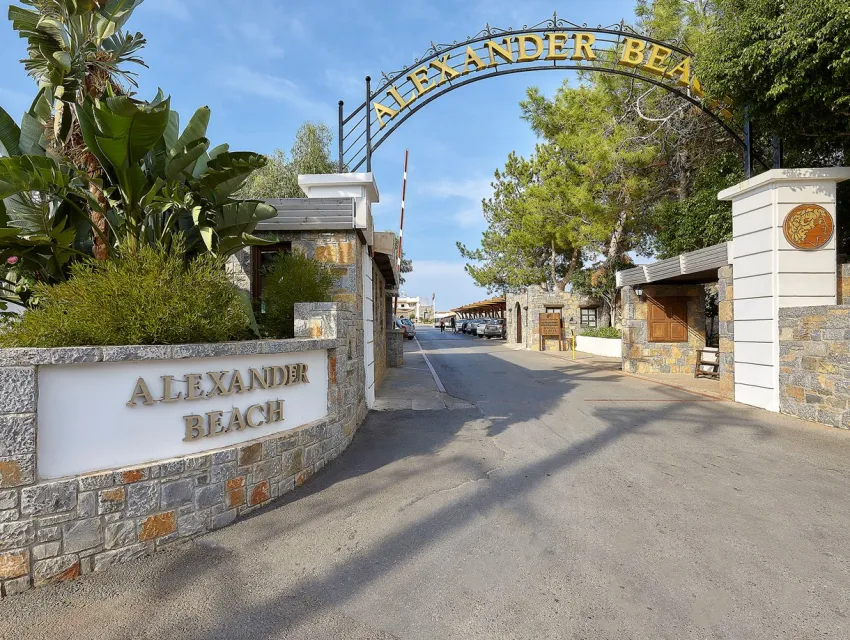 Alexander Beach Hotel And Village Resort 5*-8
