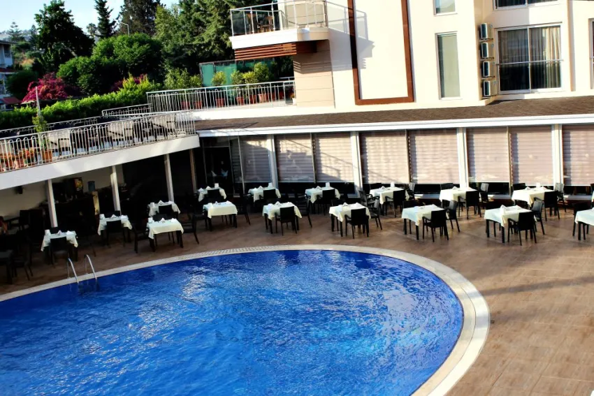 SUN BEACH PARK & SPA  4*-8