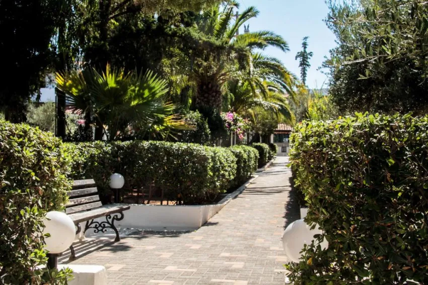 Club Lyda Hotel 3*-7