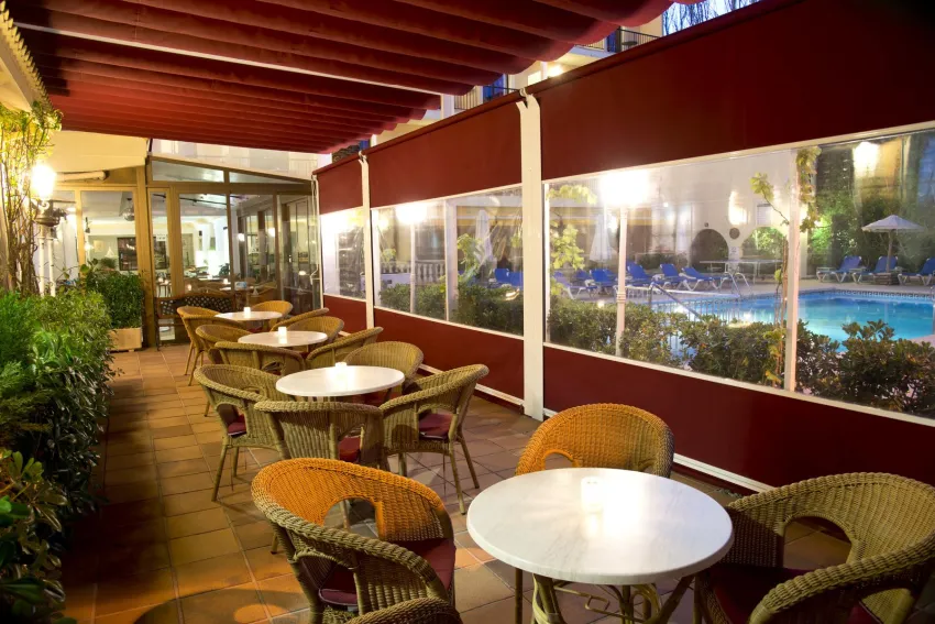 Amoros Hotel 3*-10