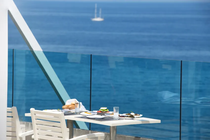 Isla Brown Resort Chania, Curio Collection by Hil 4*-2