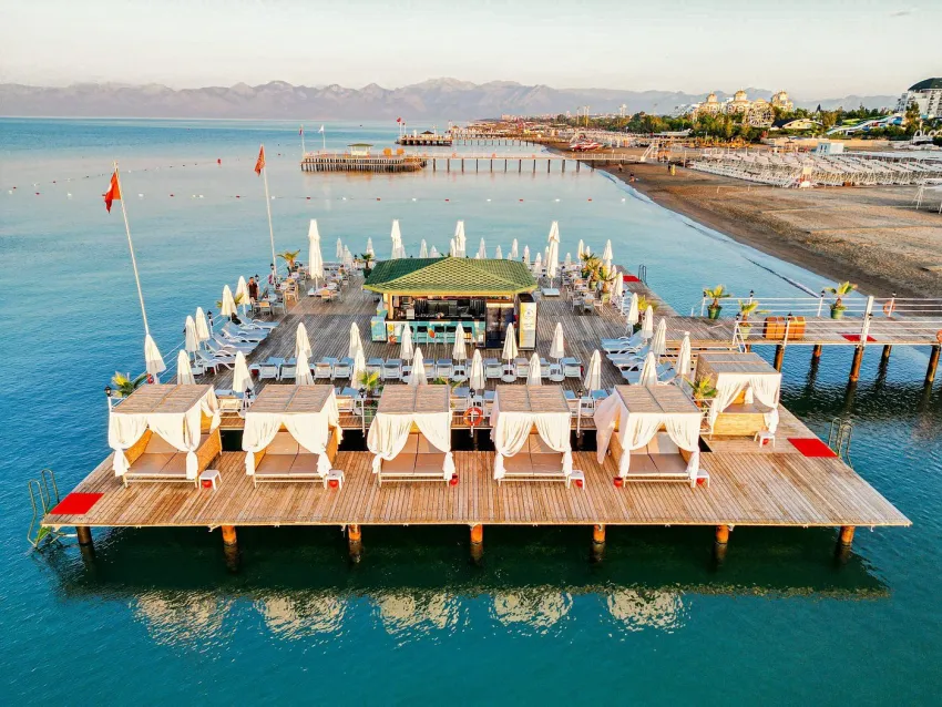 Delphin Palace 5*-18