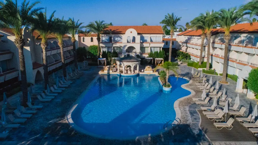 Napa Plaza 4*-24