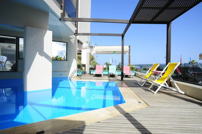 Steris Elegant Beach Hotel 4*-2