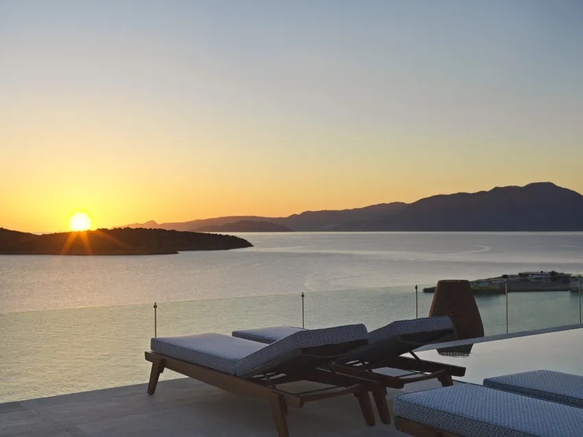 MGallery Niko Seaside Resort 5*-7