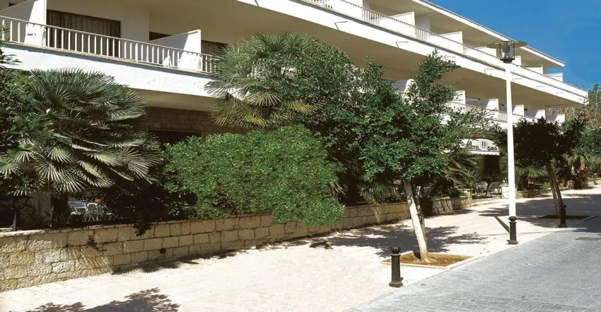 Gaya Hotel 3*-5