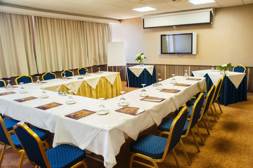 Ajax Hotel 4*-74