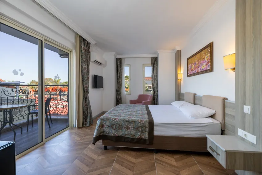 Crystal Aura Aqua Collection 5*-22