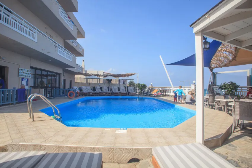 Sunset Beach hotel 3*-7