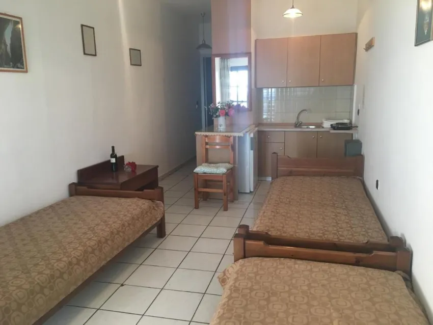 LITSA & EFI APARTMENTS 3*-16