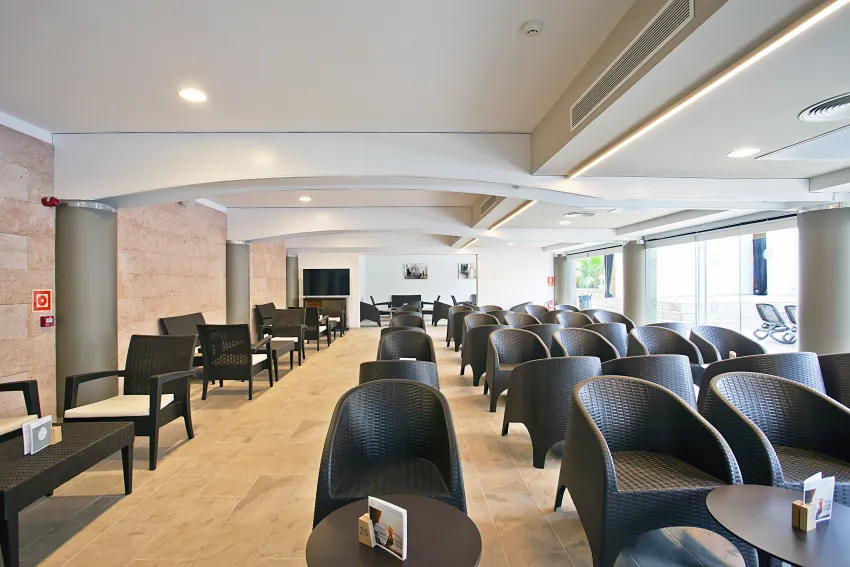 FERGUS Bermudas 4*-36