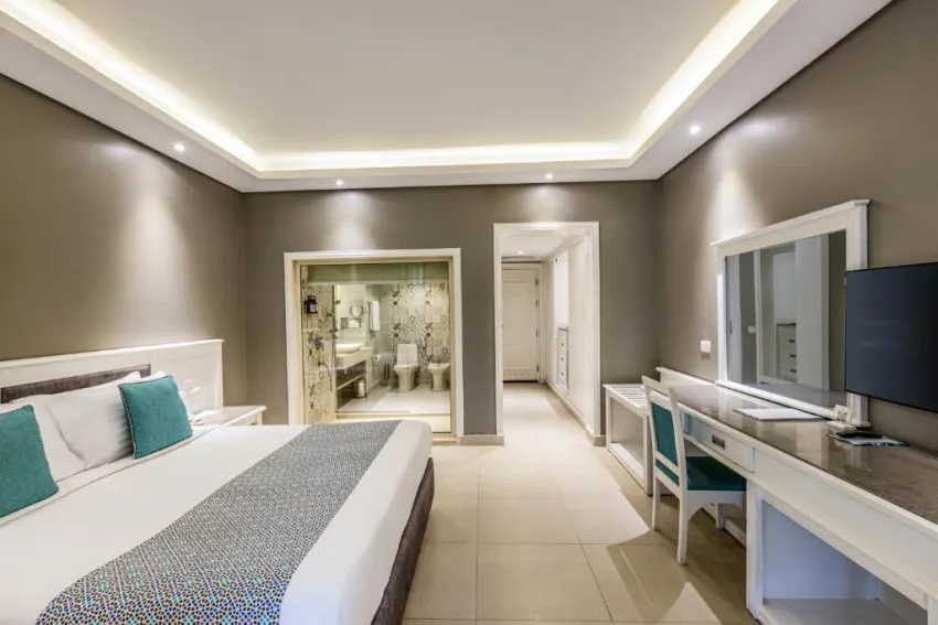 SUNRISE GARDEN BEACH RESORT  5*-39