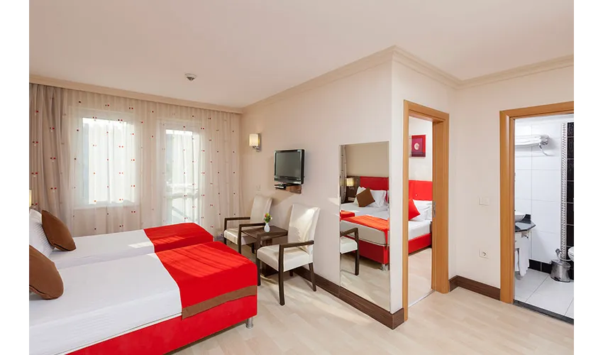 SIDE KUM HOTEL  5*-5