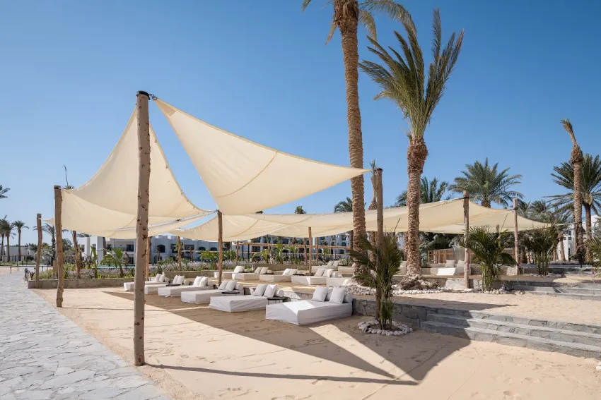 SERRY BEACH RESORT  5*-43